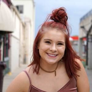 Meet your Posher, Hannah